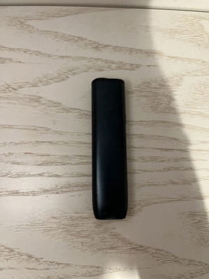 Iqos Iluma i One Black used with small marks, gift case