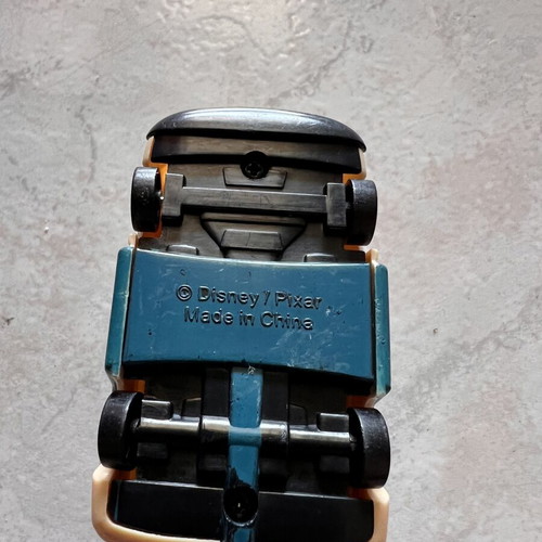Disney Pixar Cars 2 Kingpin Nobunaga 6 cm toy car used
