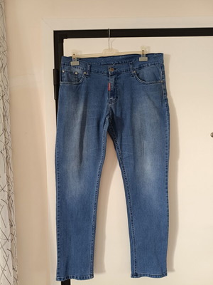 Dsquared2 men's jeans blue XL like new