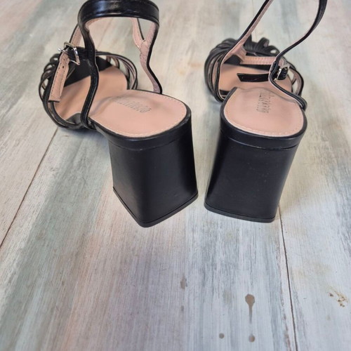 Diamantique Black Semi-Open Sandals Size 40 New, 8 cm Heel