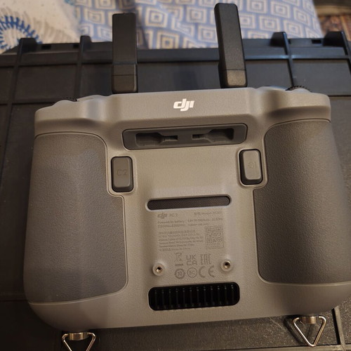 Dji Rc2 remote controller with screen and accessories