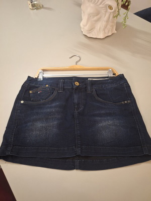 Φούστα jean μίνι Tommy Hilfiger σαν καινούργια, νούμερο S, μπλε