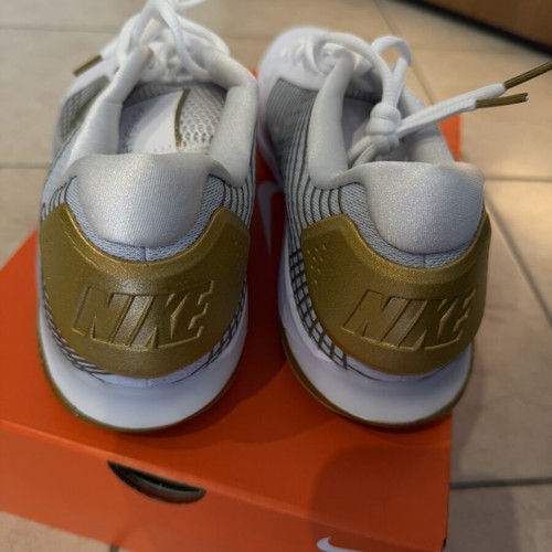 Nike M Zoom Vapor 12 Hypersmash tennis shoes new, size 45.5, white and gold