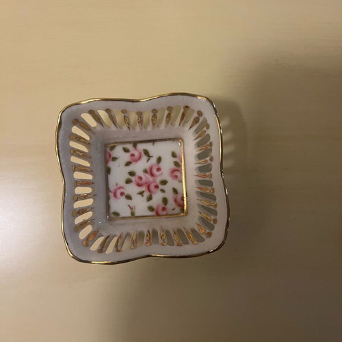 Limoges decorative items like new, set of 2