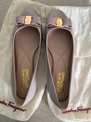 Ferragamo ballerinas lilac glitter size 39.5 like new