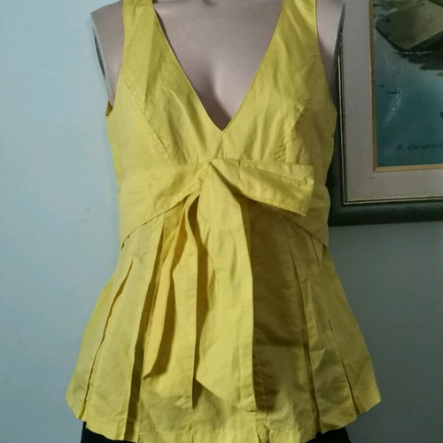 Red Valentino top new yellow with bow and pleats