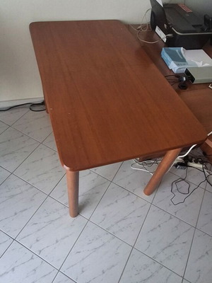 Kitchen table used, without chairs