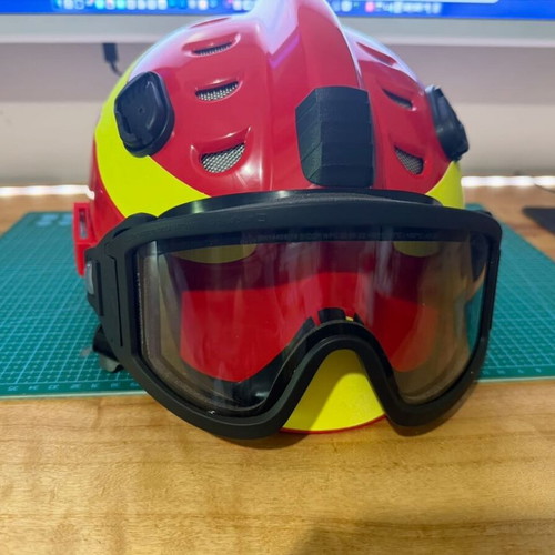 Drager HPS 3500 Safety Helmet with Protective Goggles