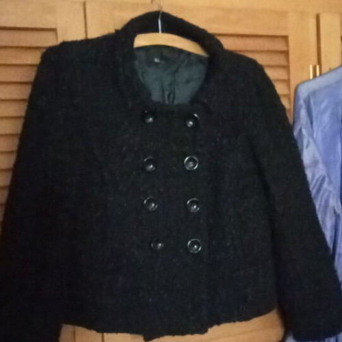 Zara women's winter jacket like new, black boucle wool