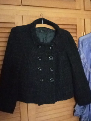Zara women's winter jacket like new, black boucle wool