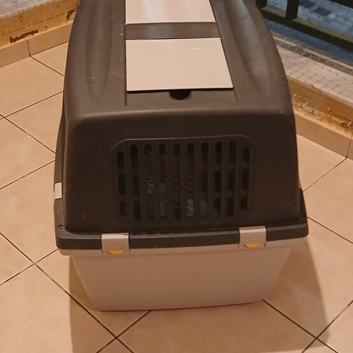 Gulliver No5 Dog Carrier used, suitable for medium and large dogs