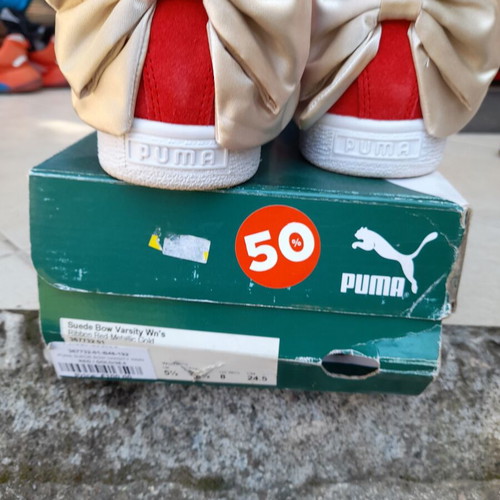 Puma Suede Bow size 38.5 new, red with gold details