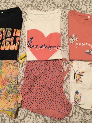 Summer clothing sets for girl 8-9 years like new, 3 cotton sets