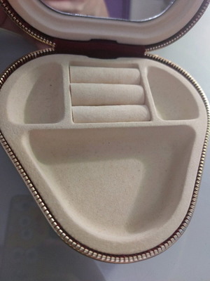 Jewelry box used, red