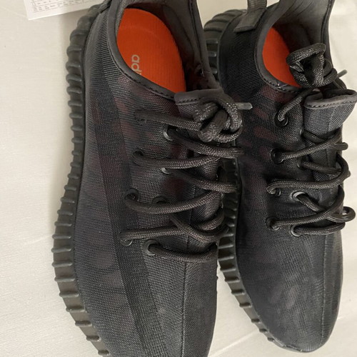 Adidas Yeezy 350 sneakers new, black, size 40