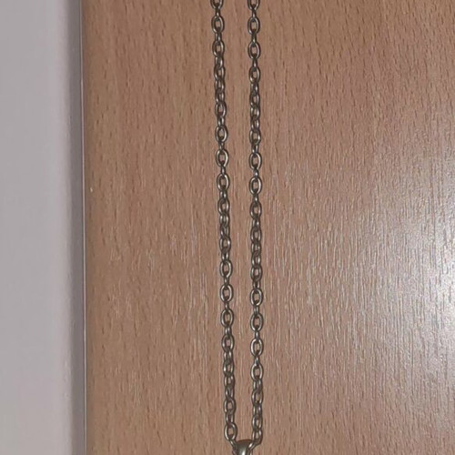 Teddy Bear Necklace like new, silver, 40cm