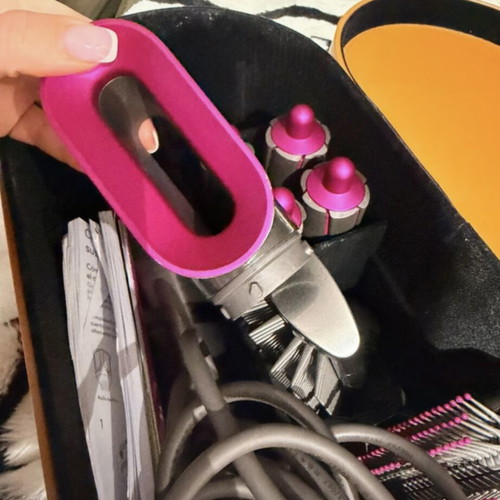 Dyson Airwrap Complete full set like new with case