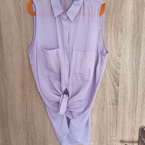 Pink Women Blouse size S new without tag