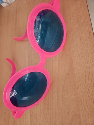 Fake glasses used, large plastic