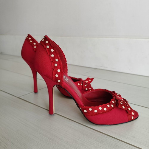 JLo Jennifer Lopez Heels like new, size 38, red and white polka dot
