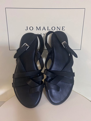 Nak Black Leather Women's Classic Sandals Size 40 Like New