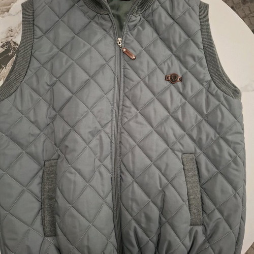 Berto Lucci men's quilted vest grey size XL like new