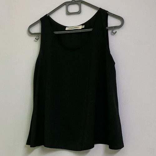 Moutaki black top S/M, lightweight