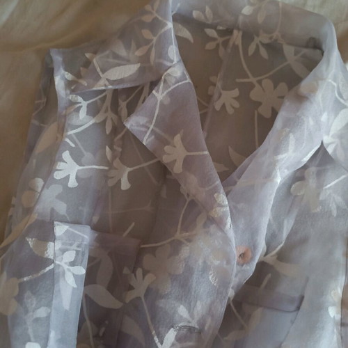 Y2K vintage shirt size M like new, see through