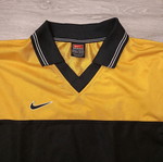Retro Nike Teamwear shirt used, black and yellow, size M