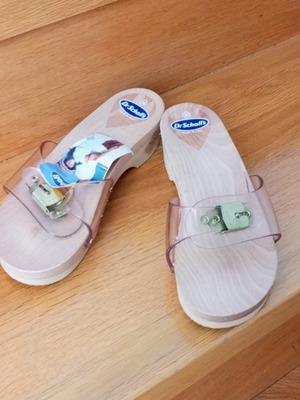 Dr Scholl slippers size 38, white beige