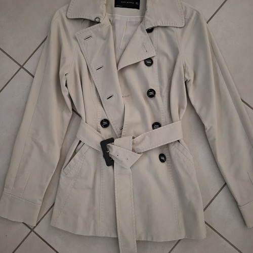Zara woman trench coat used, size S, beige with belt