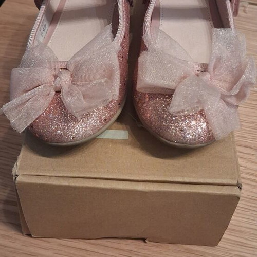 Mayoral pink glitter ballerinas with bow, size 30