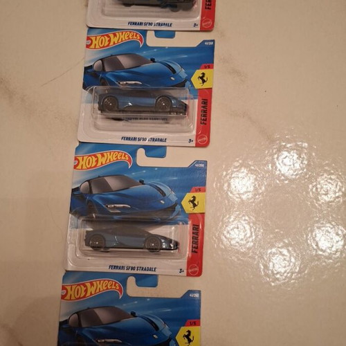 Hot Wheels Ferrari toy cars set of 4 new