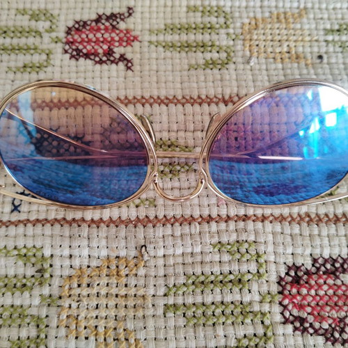 Gold & Wood sunglasses like new, men's, gold color