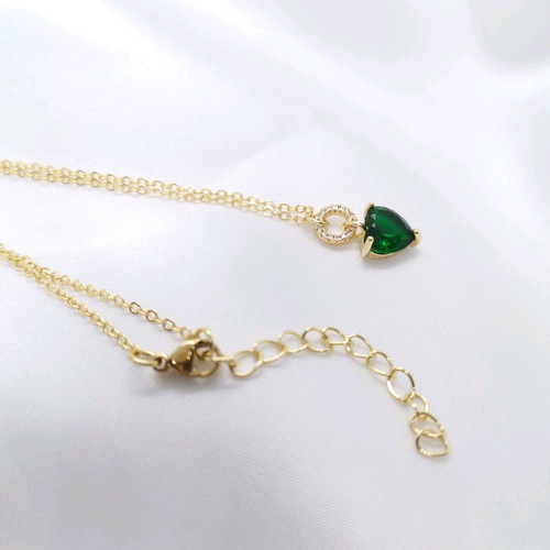 18K Gold-Plated Necklace with Green Heart Pendant 45 cm New