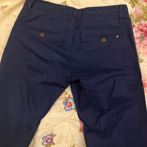 Men's pants and shorts pack like new, 3 pieces