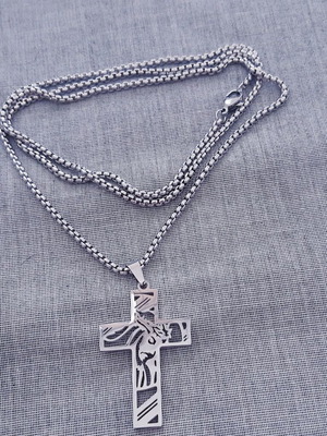 Men's Cross Stainless Steel new with chain 70 cm