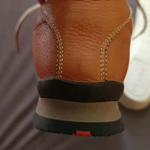 Prada leather sneakers size 37 like new