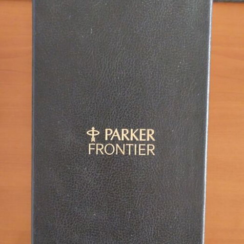 Parker Frontier Fountain Pen Gift Set 1997 new, made in USA