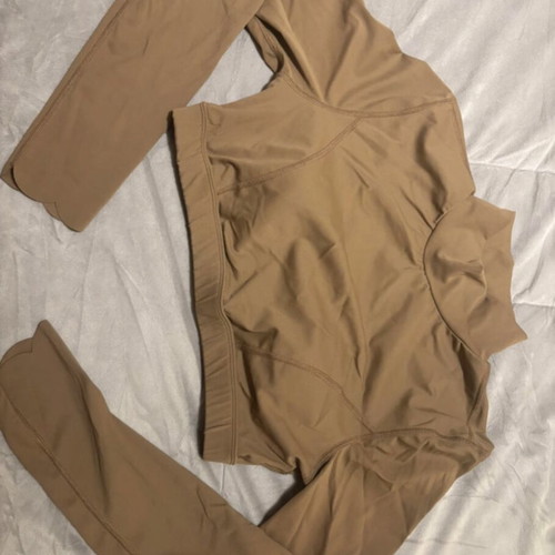 Gym shirt like new, size large