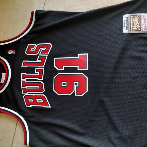 NBA Classic Chicago Bulls Jersey XL like new authentic Mitchell and Ness