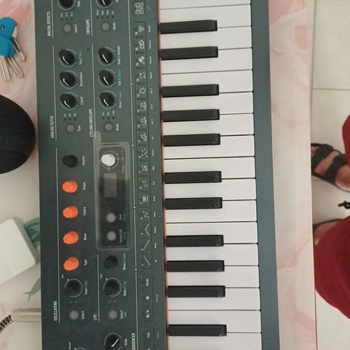 Arturia Minifreak synth sequencer analogue