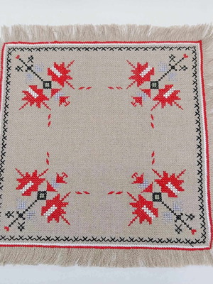 Vintage Hand Embroidered Linen Napkin folk tapestry 33 cm like new
