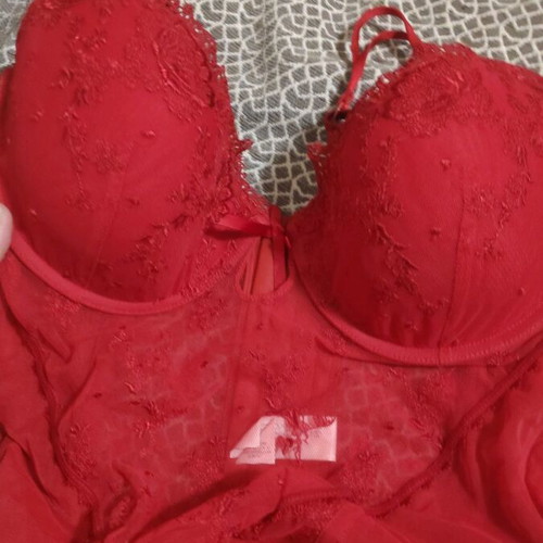 Lingerie 85 C corset like new, red Cante