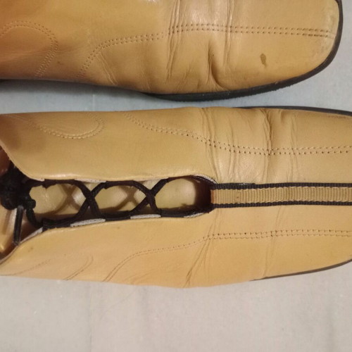 Bata shoes used, unisex, size 39, cream beige leather