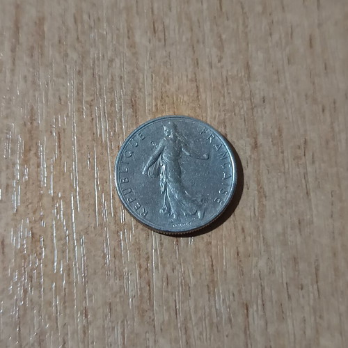 Collectible 1/2 Franc France coin 1983 used, nickel
