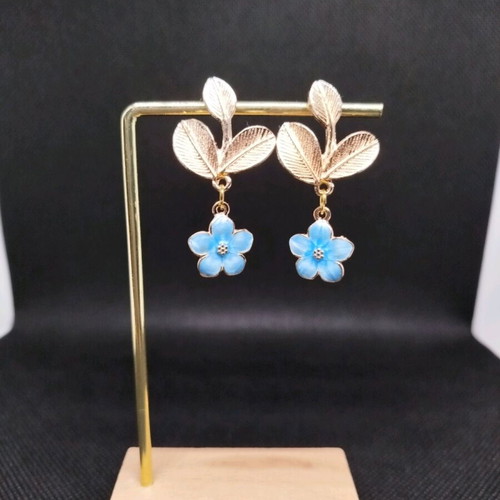 Handmade hypoallergenic earrings with blue iridescent flowers
