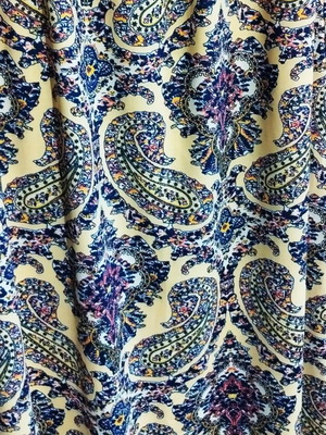 Vintage skirt with elastic waist like new, colorful, size XL