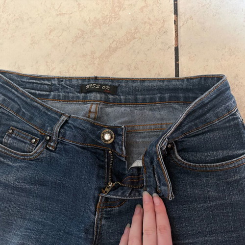 Miss OK jeans size 38 medium blue denim like new