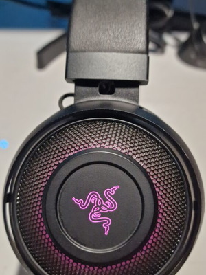 Aκουστικά Razer Kraken Ultimate gaming σαν καινούργια, ενσύρματα, RGB φωτισμός